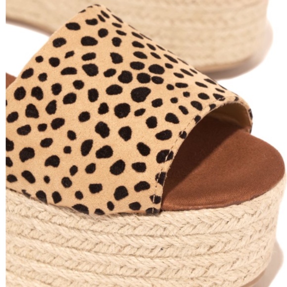 Cheetah Espadrille Platform Sandals - Picture 2 of 13
